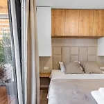 Luce Mobile Homes L1, L2, L3 Apartment *