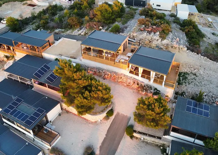 Luce Mobile Homes L1, L2, L3 *