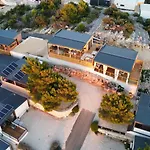 Luce Mobile Homes L1, L2, L3 *