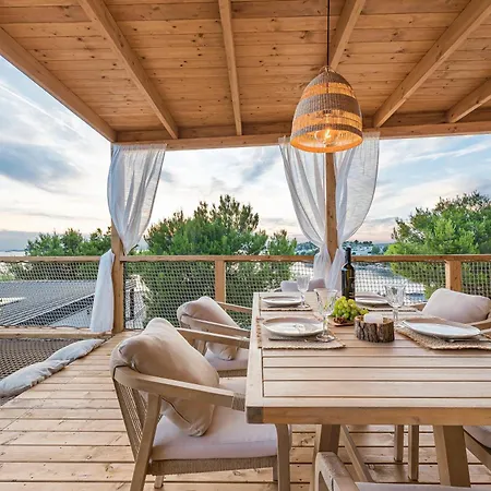 Luce Mobile Homes L1, L2, L3 * Drage